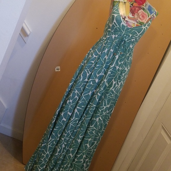 Roxy Dresses & Skirts - Roxy sundress Roxy Dresses & Skirts - Roxy sundress